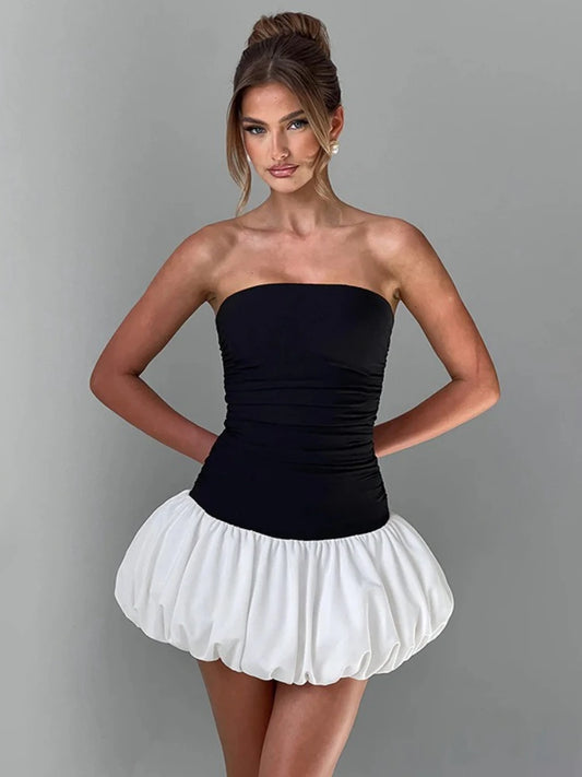 CLO040DJ
Sexy Off Shoulder Mini Ball Gowns Women's Summer Black White Patchwork Pleated Sleeveless Backless - Klixstore