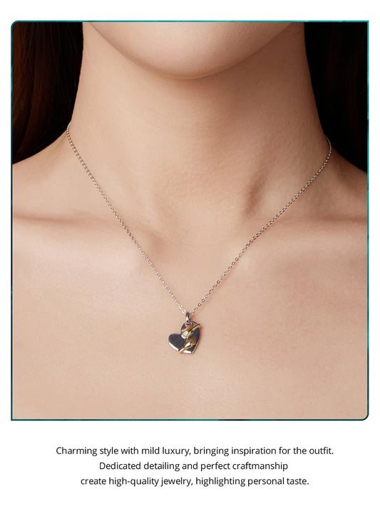 Two-tones Hug Heart Necklace