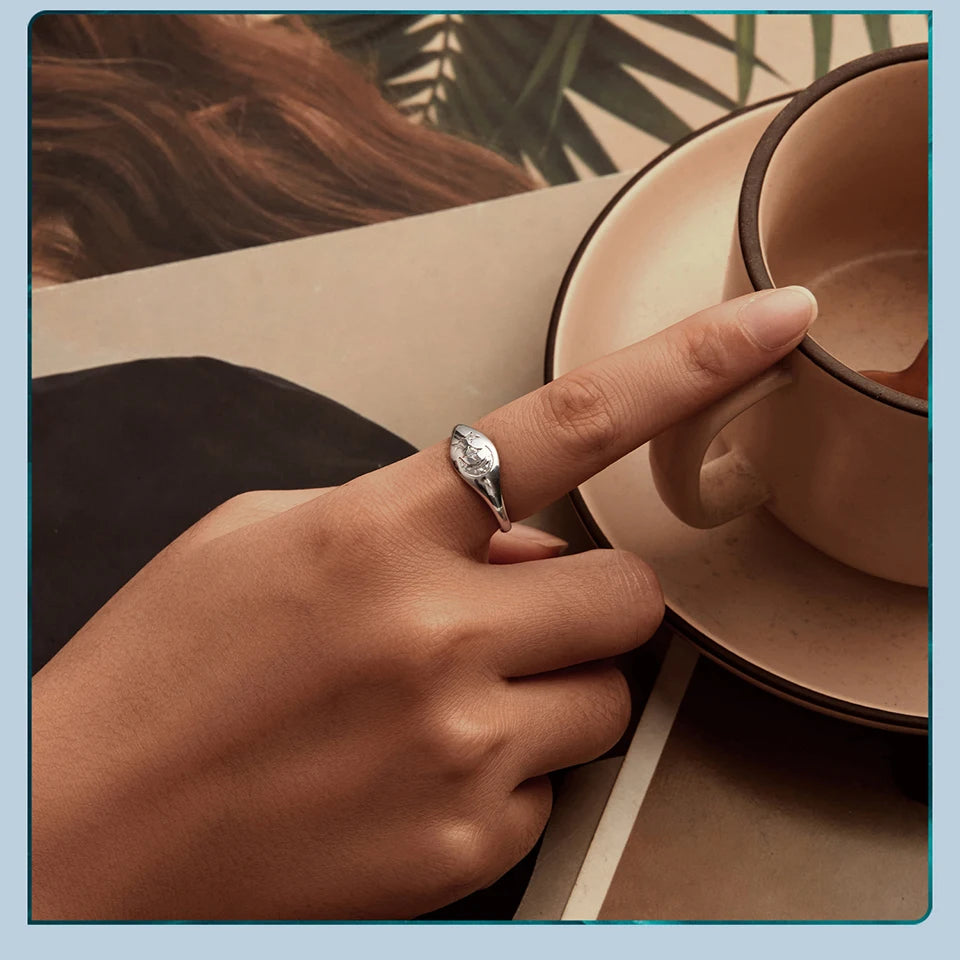 JEW004R Solid 925 Sterling Silver Star and Moon Seal Adjustable Ring for Women - Klixstore