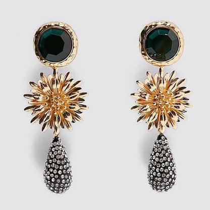 Elegant Fashion Statement Drop Earrings