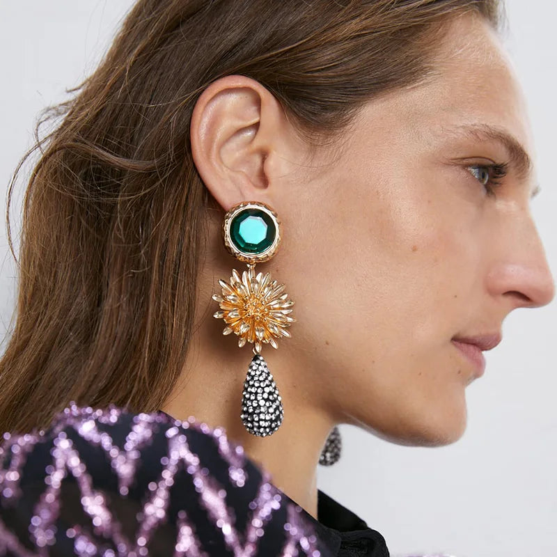 Elegant Fashion Statement Drop Earrings