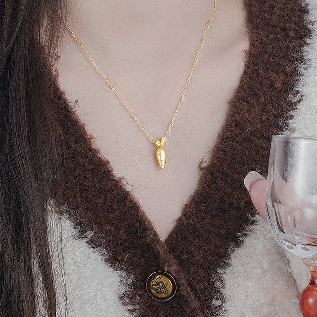 NEC Carrot Pendant Necklace for Women