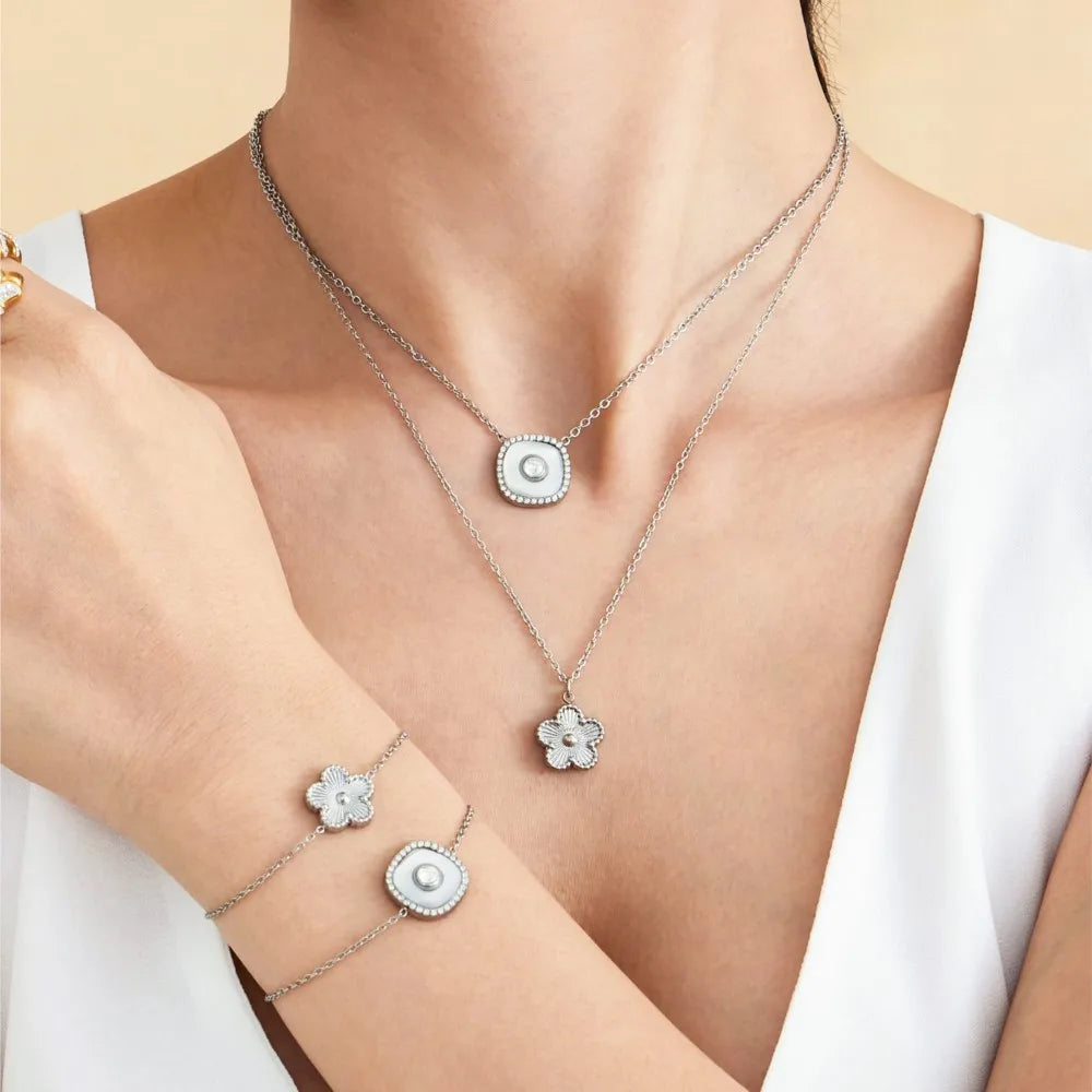 Flower Pendant Jewelry Set for Women