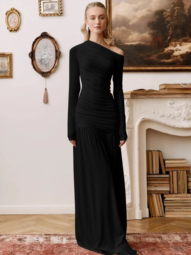 CLO022DJ
Elegant Diagonal Collar Irregular Evening Dresses for Women Long Sleeve High Waist Folds Long Party Dress Black Gown - Klixstore