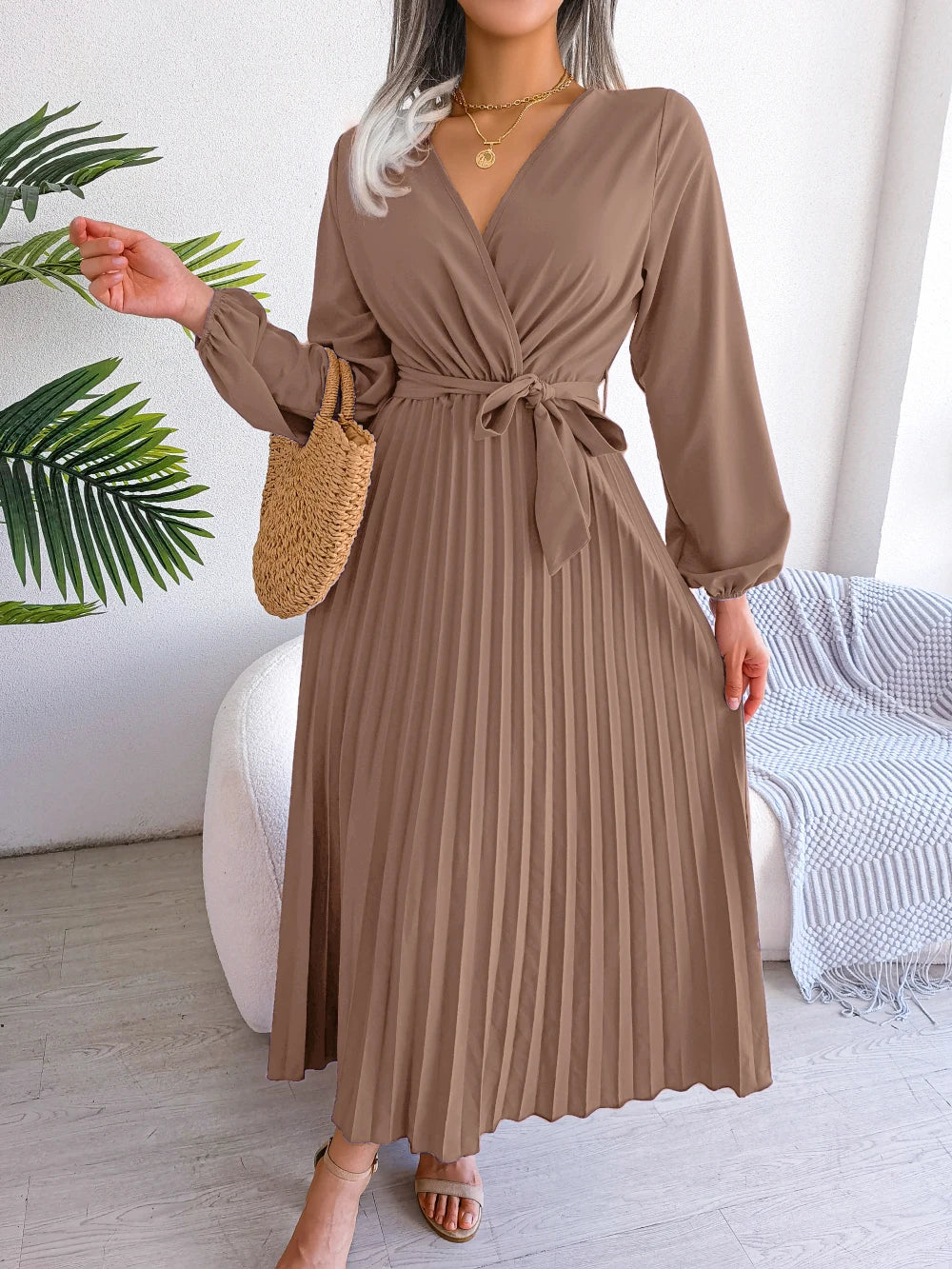 Women's Elegant V-Neck Pleated Maxi Dress