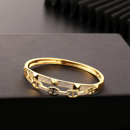 Leopard Zircon Cuff Bracelet
