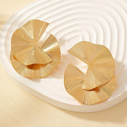 Twisted Design Dinner Earrings