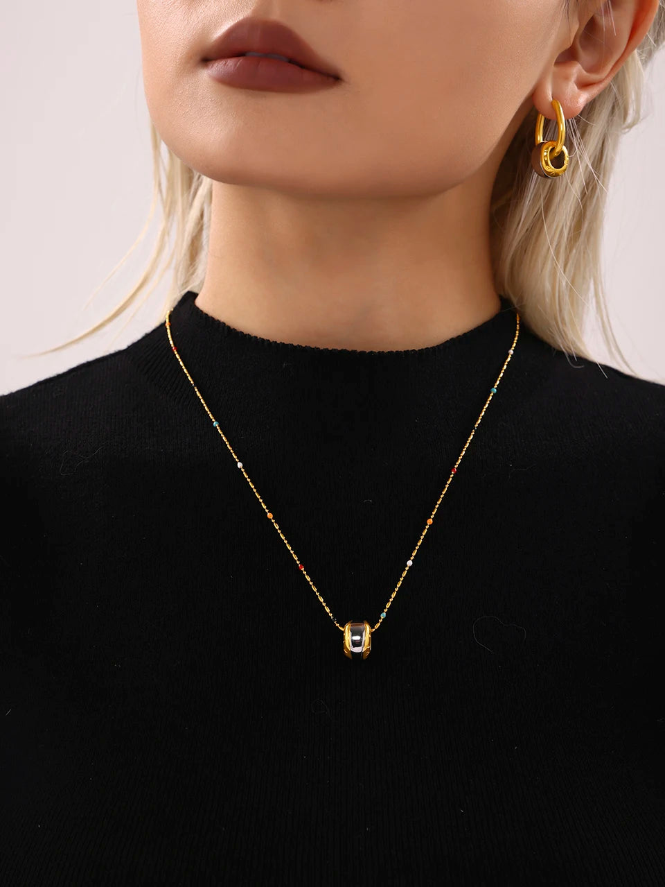 18k Gold Two-Tone Circle Pendant Jewelry Set for Women