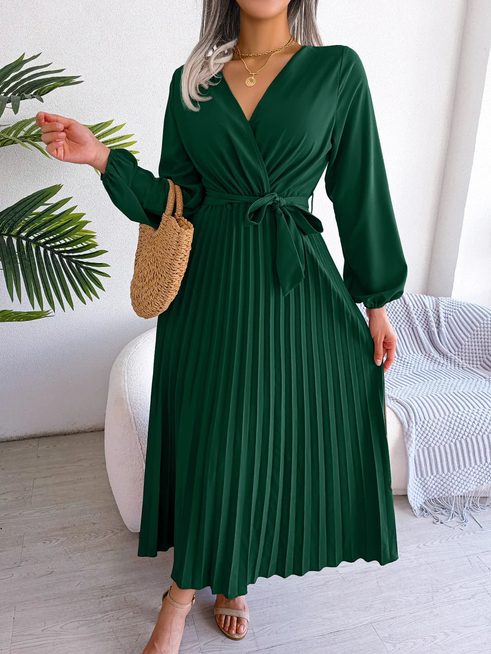 Women's Elegant V-Neck Pleated Maxi Dress