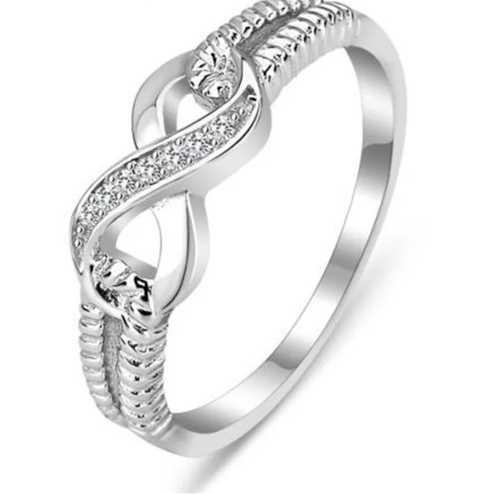 Figure 8 Pattern 925 Sterling Silver Ring for Women