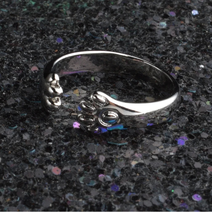 Classic Resizable Silver Ring for Women