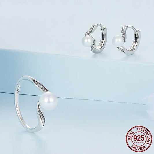 Geometric Shell Pearl Set