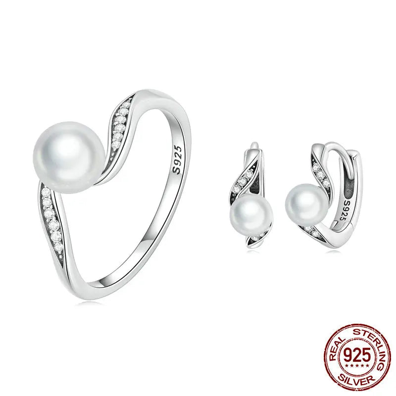 Geometric Shell Pearl Set