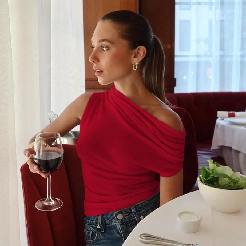 CLO001TP
Elegant One Shoulder Sleeveless Irregular Tank Tops Women 2025 Summer Diagonal Collar Ruched Solid Corset Female Cropped T-shirt - Klixstore