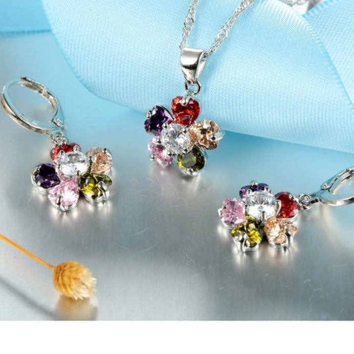 Cubic Zirconia Flower Design Lovers' Gift Set