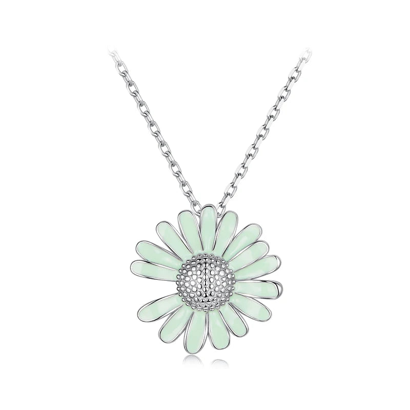 Fresh Green Flower Chain Necklace