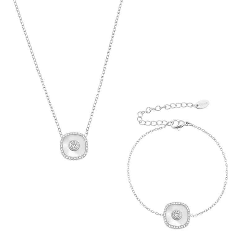 Flower Pendant Jewelry Set for Women