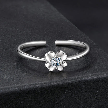 Our-leaf Clover Moissanite Open Ring