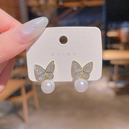 Retro Pearl Water Drop Earrings