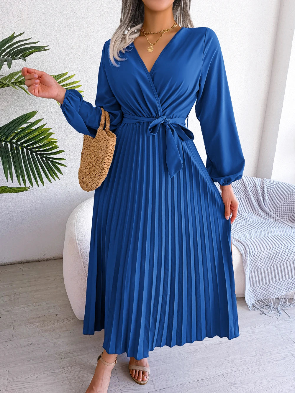 Women's Elegant V-Neck Pleated Maxi Dress