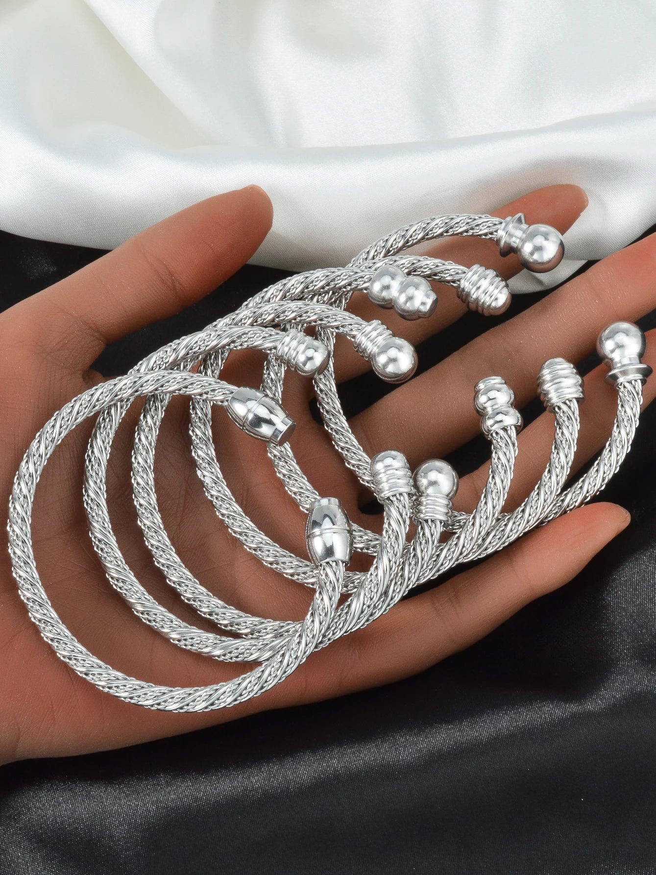 Wire Knot Cuff Bracelet