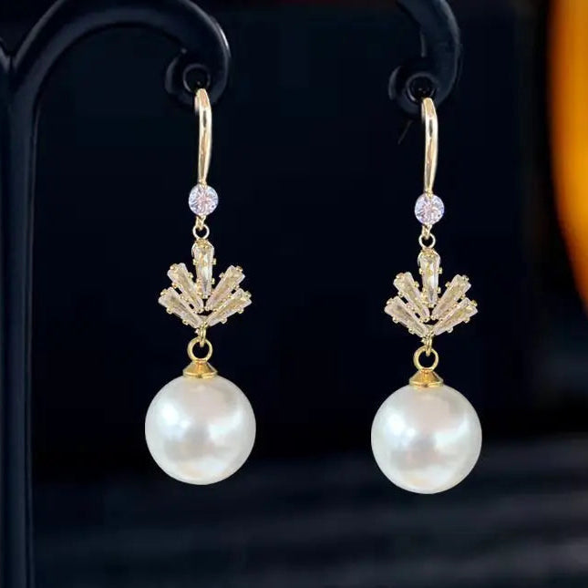 Retro Pearl Water Drop Earrings