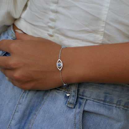Zircon Eyes Guardian Bracelet