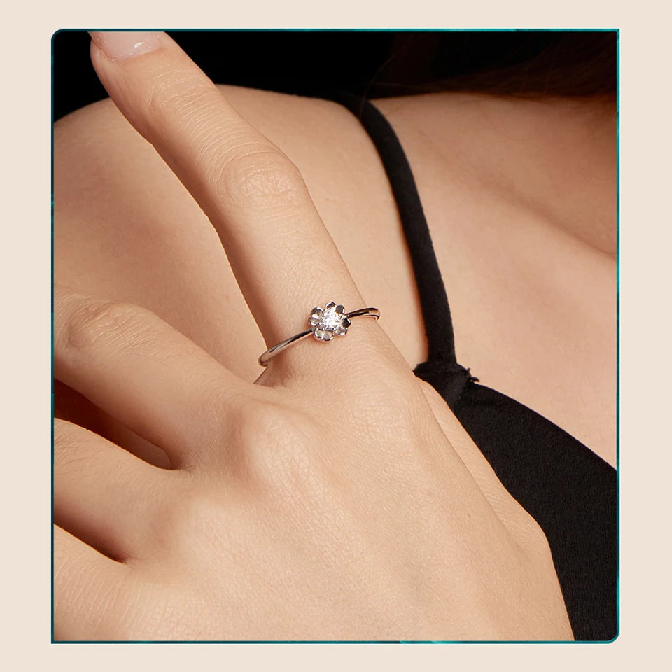 Our-leaf Clover Moissanite Open Ring