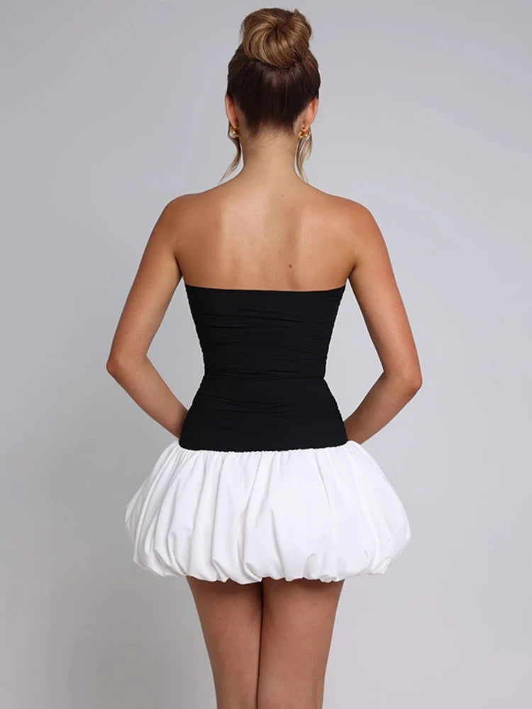 CLO040DJ
Sexy Off Shoulder Mini Ball Gowns Women's Summer Black White Patchwork Pleated Sleeveless Backless - Klixstore