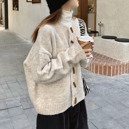 Vintage Knitted Round Neck Cardigan for Women