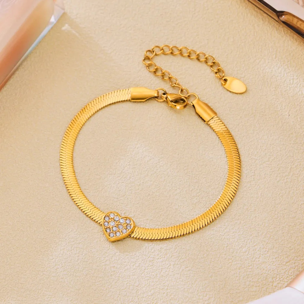 18k Gold Heart Charm Jewelry Set for Women